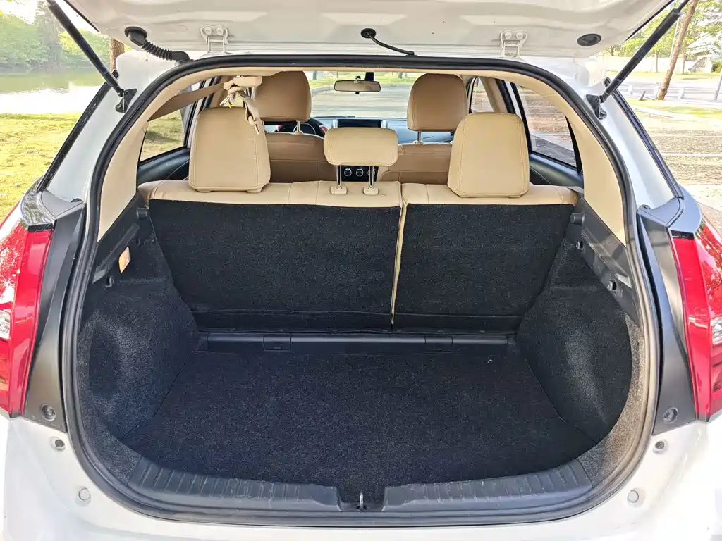 Toyota Yaris L — миниатюра 11