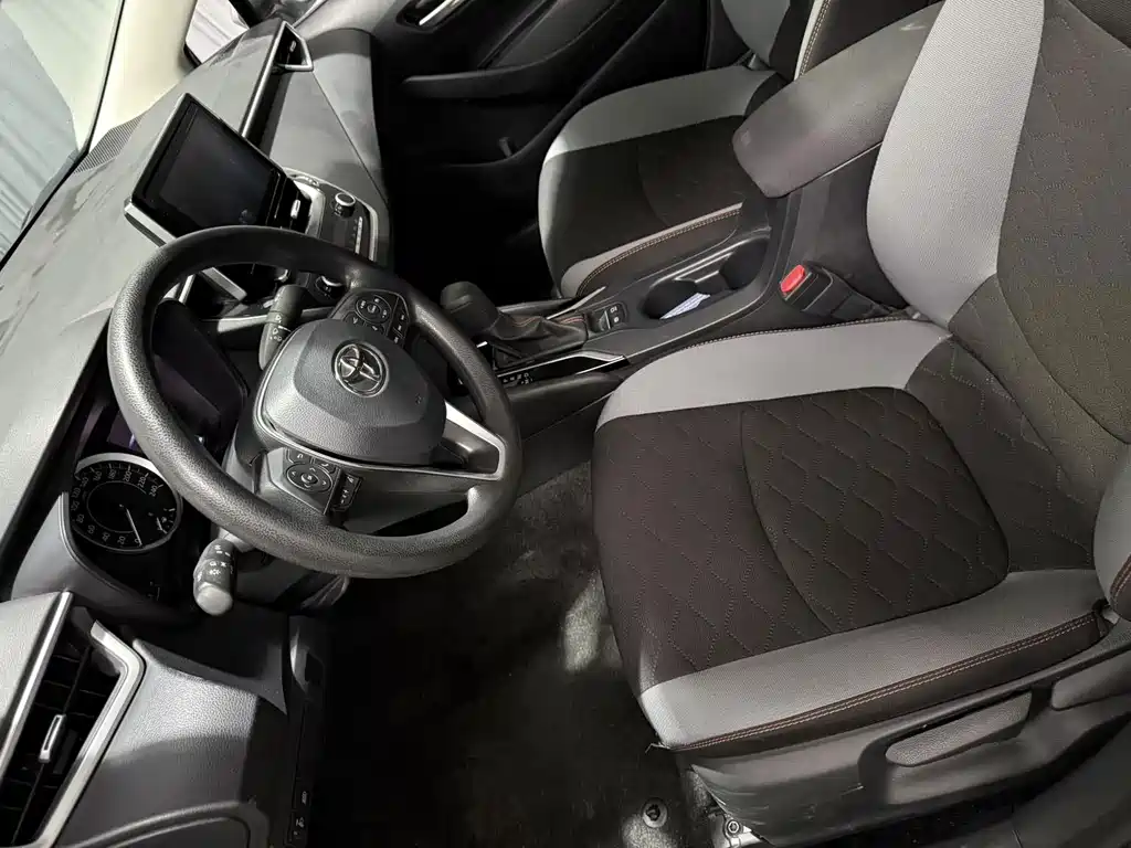 Toyota Corolla — миниатюра 7
