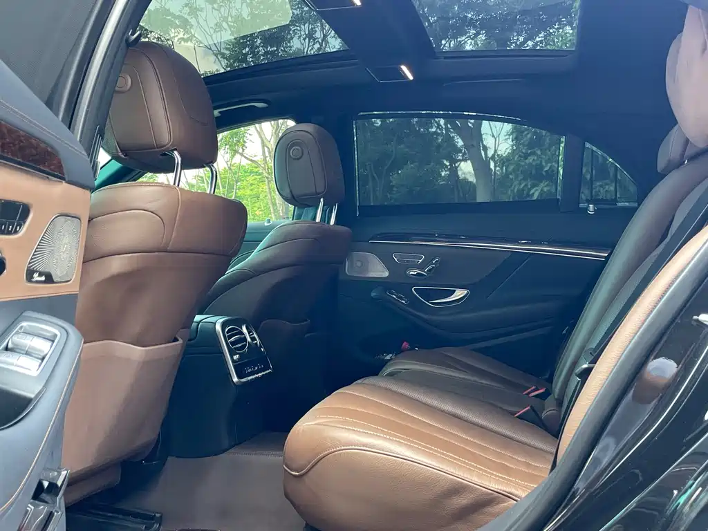 Mercedes-Benz S-Class — миниатюра 12