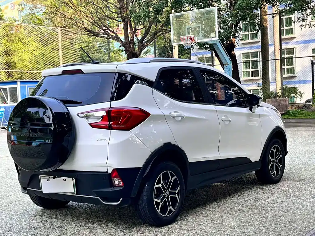BYD Yuan Pro — миниатюра 15