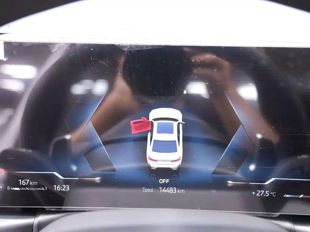 BMW 3 Series — миниатюра 26
