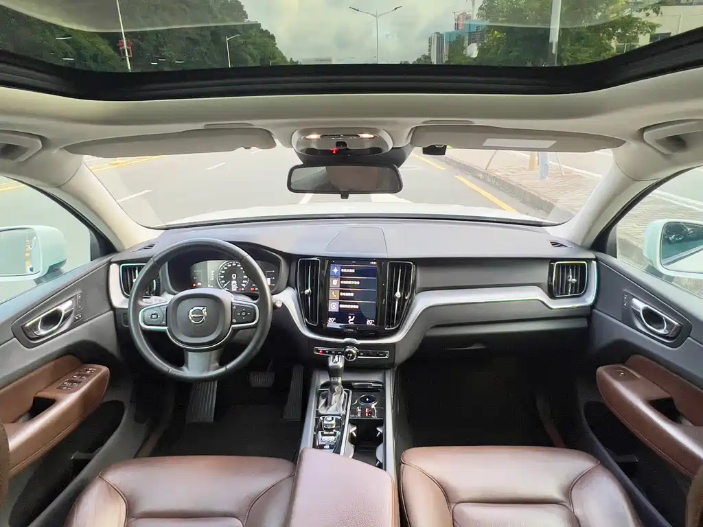 Volvo XC60 2018 T5
