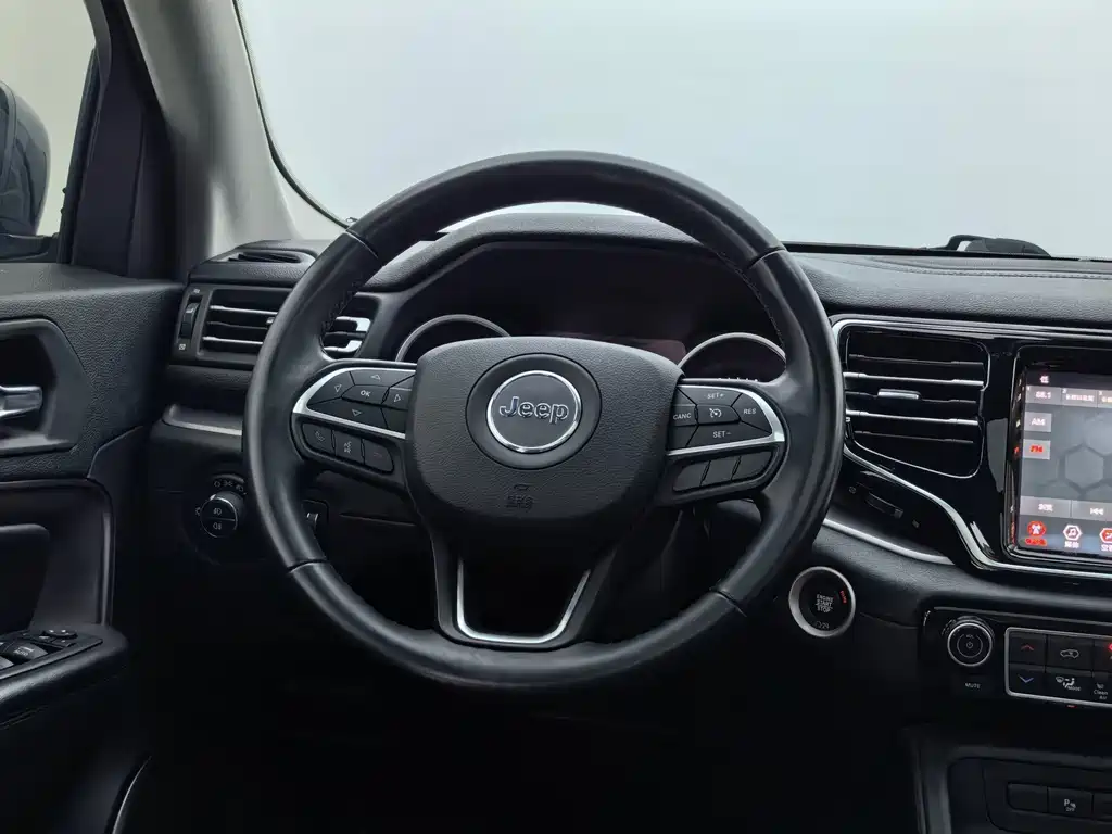 Jeep Grand Commander 2.0T 2WD Leading Edition, фото 22