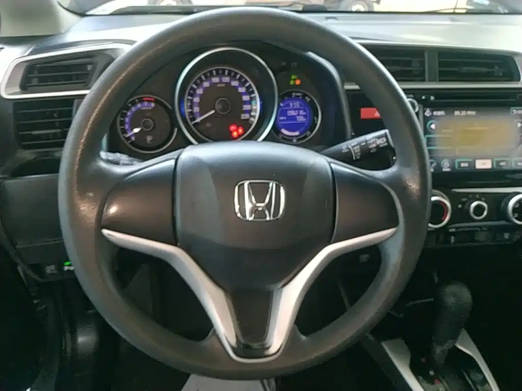 Honda Fit — миниатюра 11