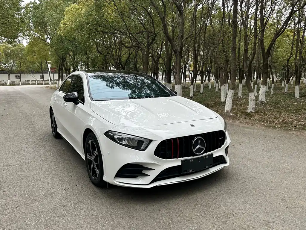 MERCEDES-BENZ A CLASS