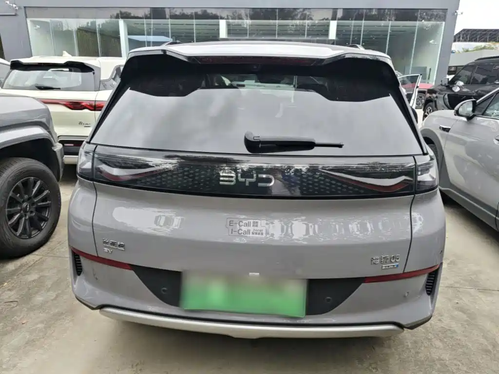 BYD Sealion 05 EV — миниатюра 6