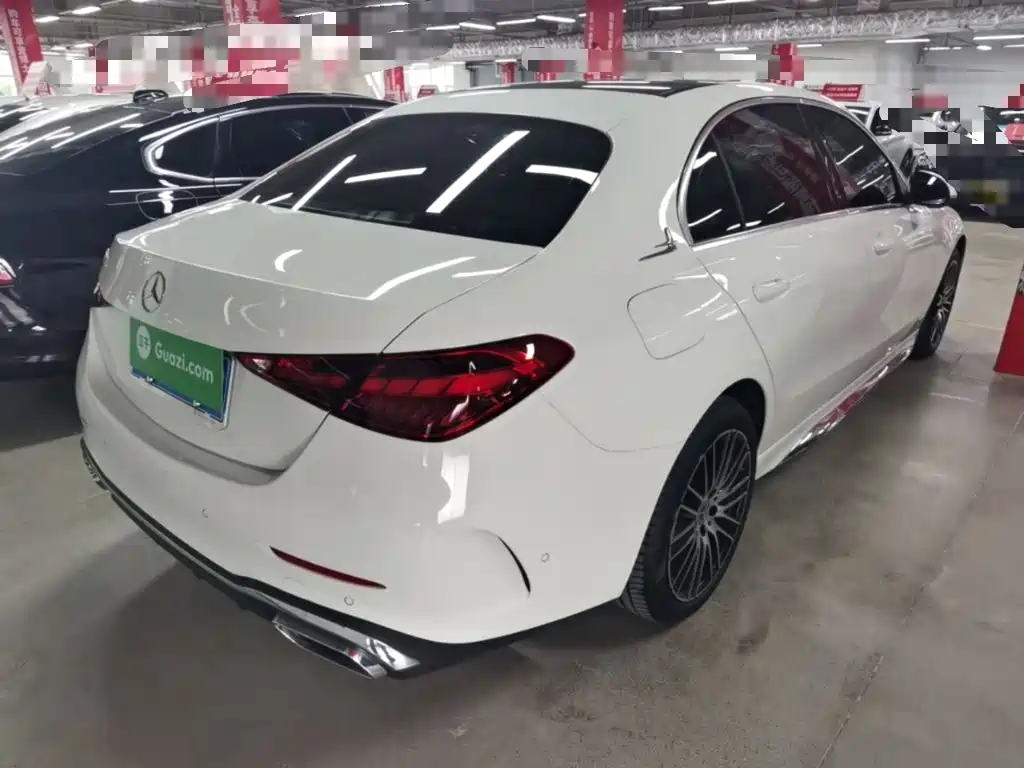 Mercedes-Benz C-Class — миниатюра 7
