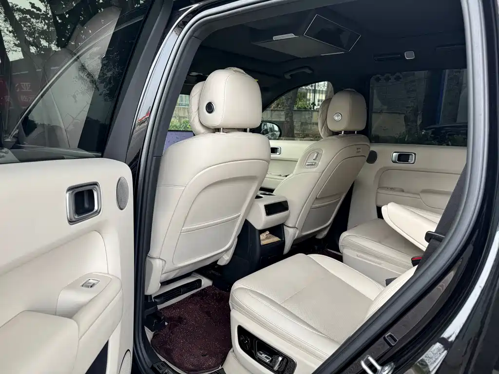 Li Auto Li L8 — миниатюра 8