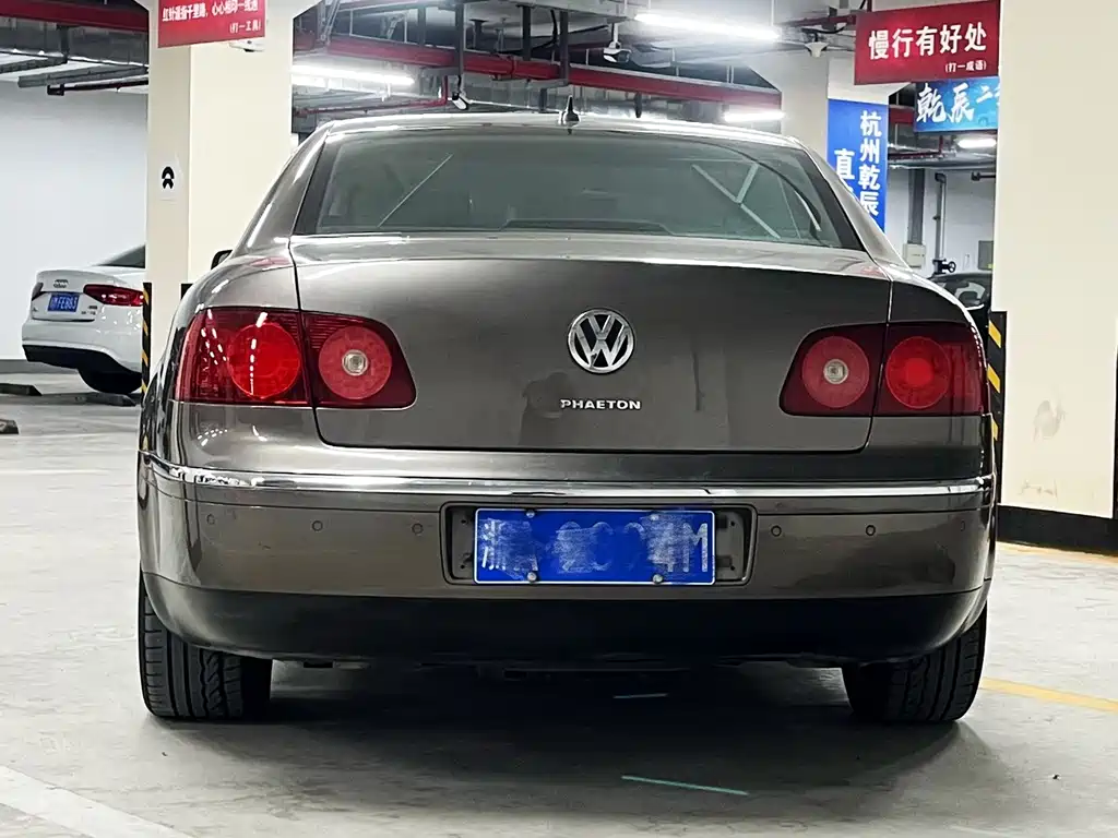 Volkswagen Phaeton — миниатюра 5