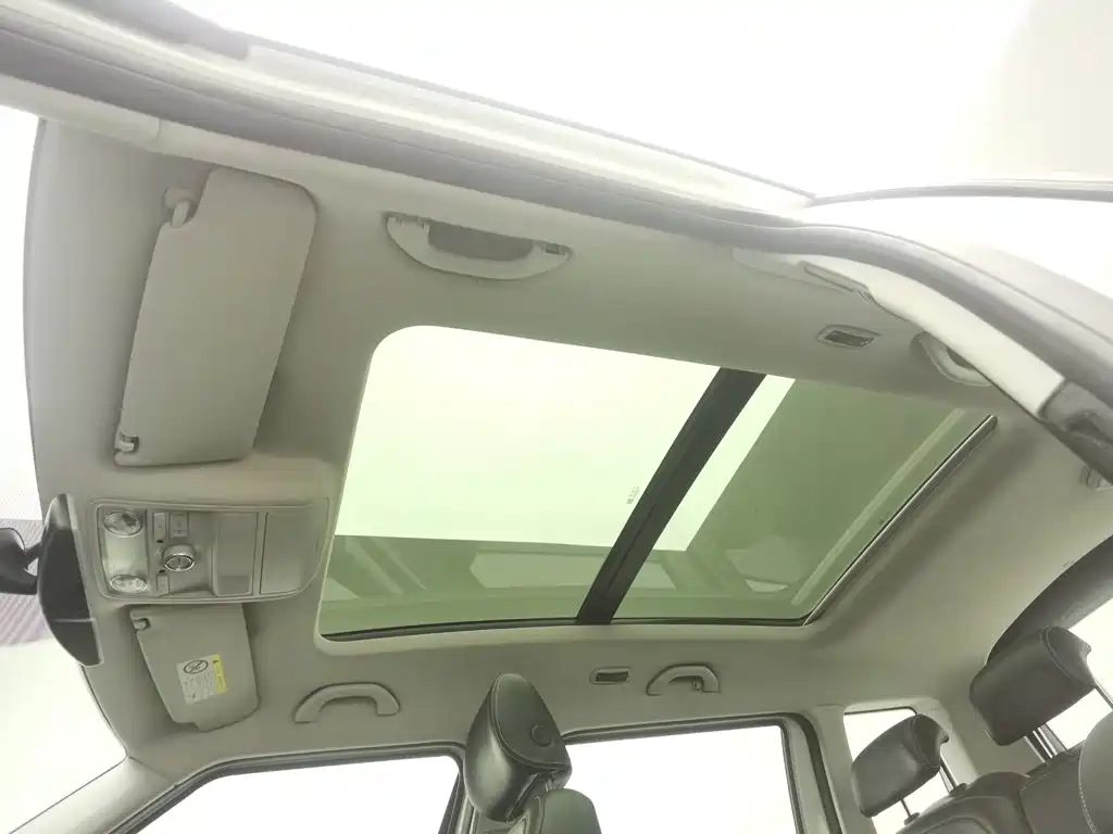 Skoda Yeti — миниатюра 14