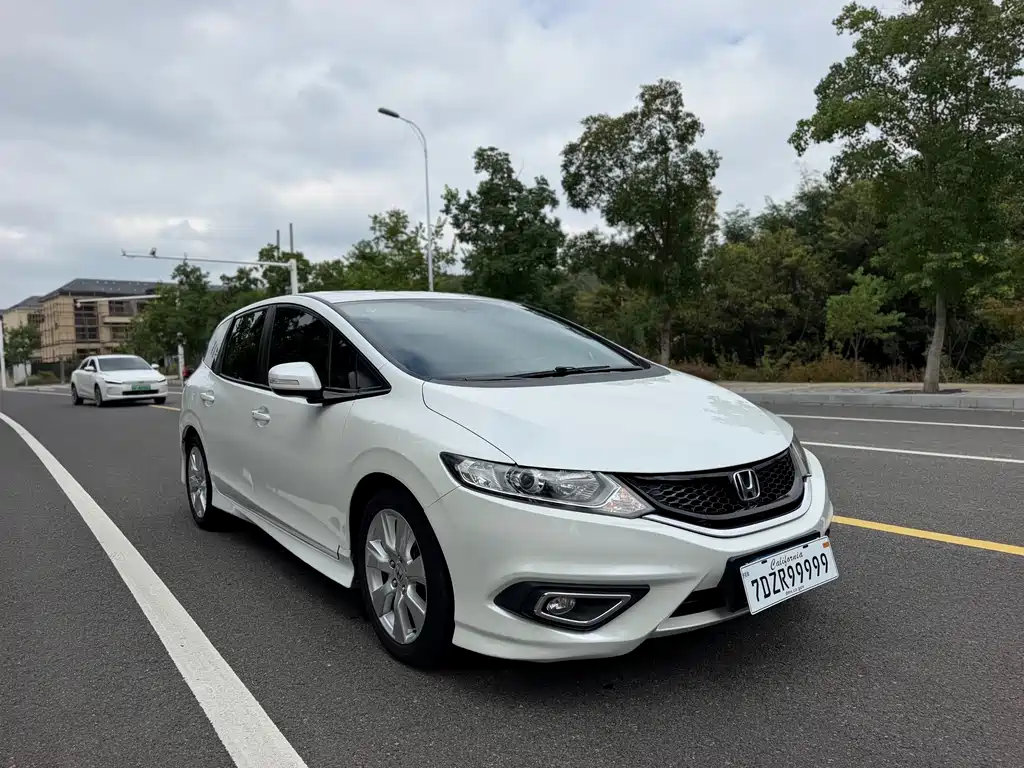 Honda Jade — миниатюра 3