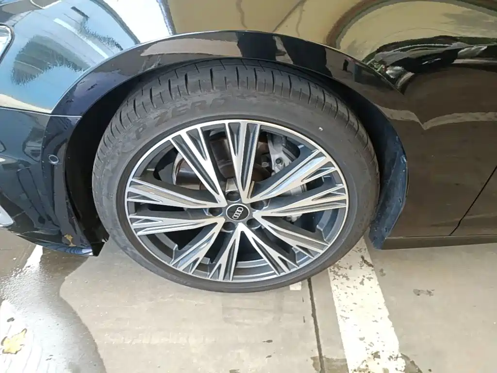 Audi A6L — миниатюра 23