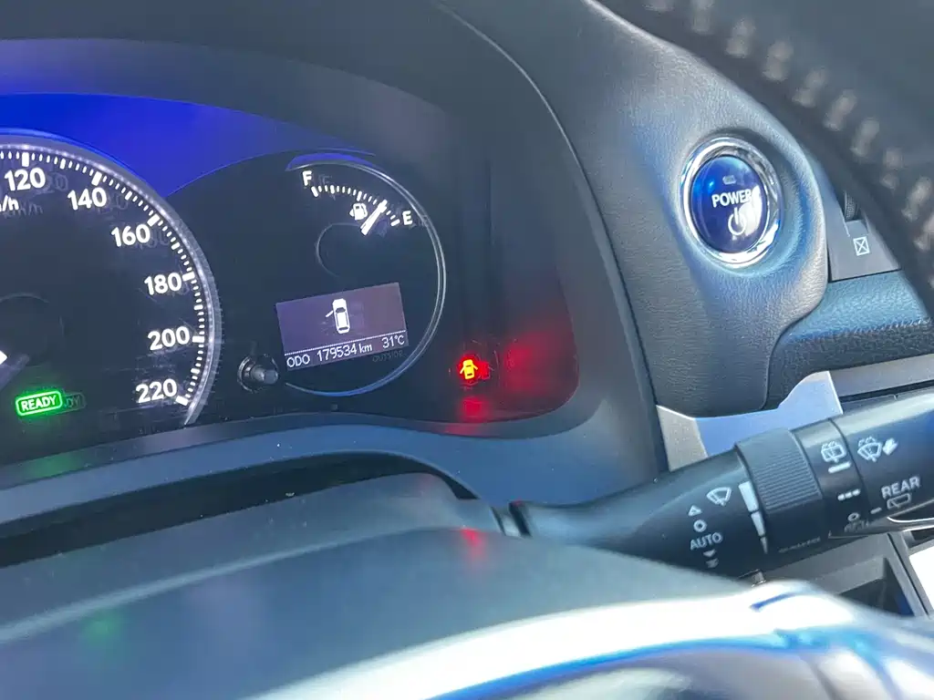 Lexus CT — миниатюра 12