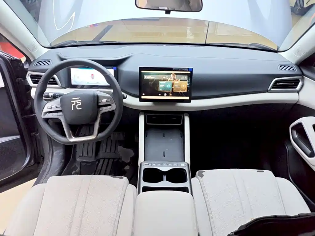 BYD Yuan UP — миниатюра 10