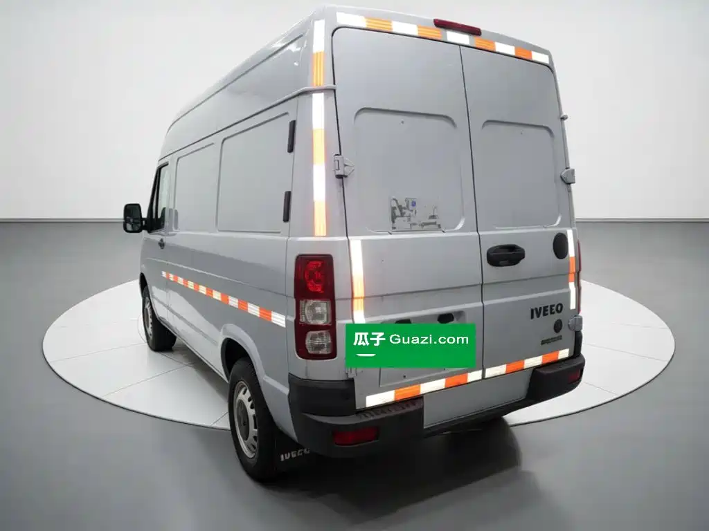 IVECO Daily — миниатюра 25