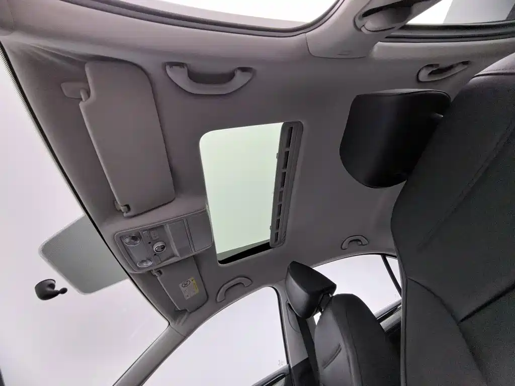 Volkswagen Sagitar — миниатюра 14