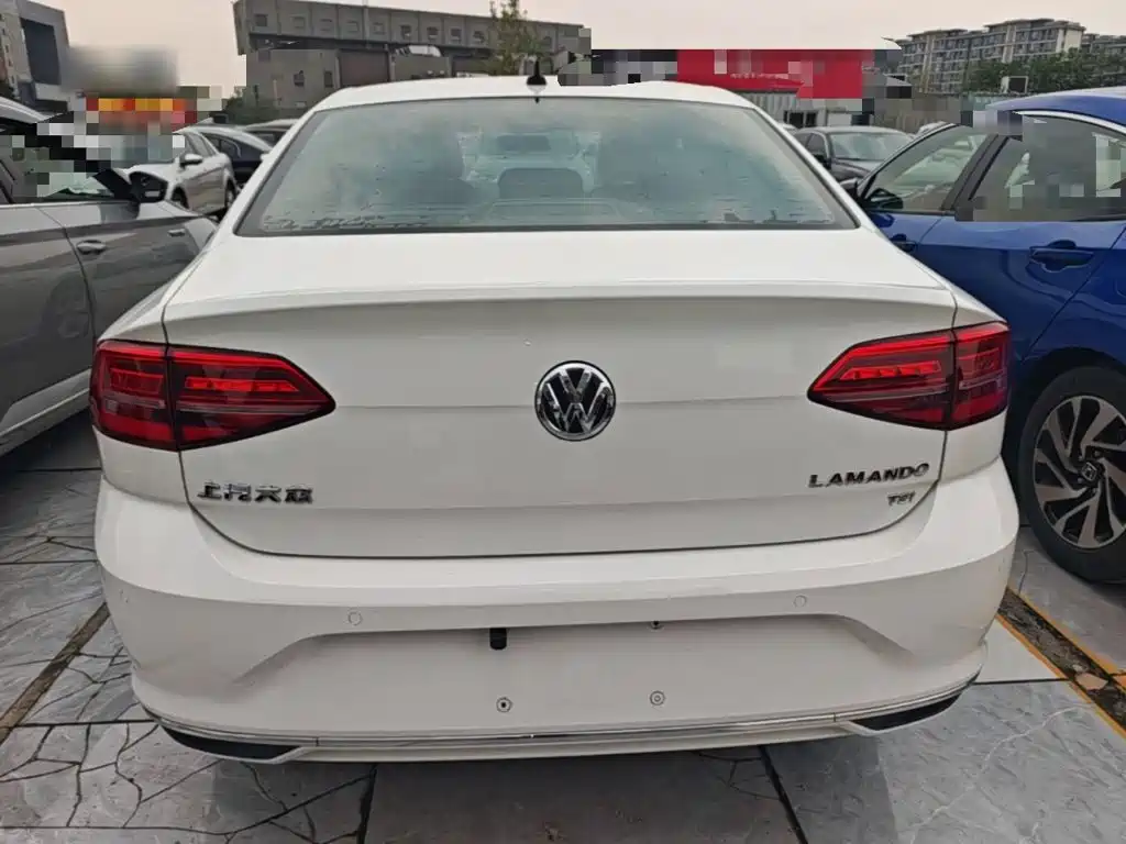 Volkswagen Lamando — миниатюра 6