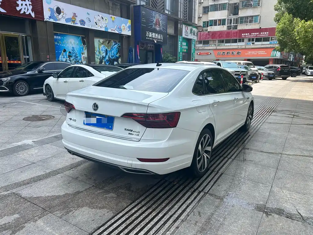 Volkswagen Sagitar - фото 7