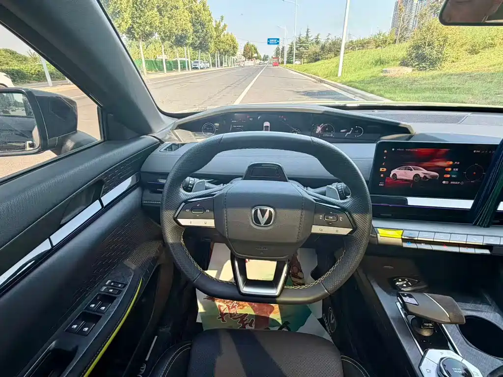 Changan UNI-V — миниатюра 7