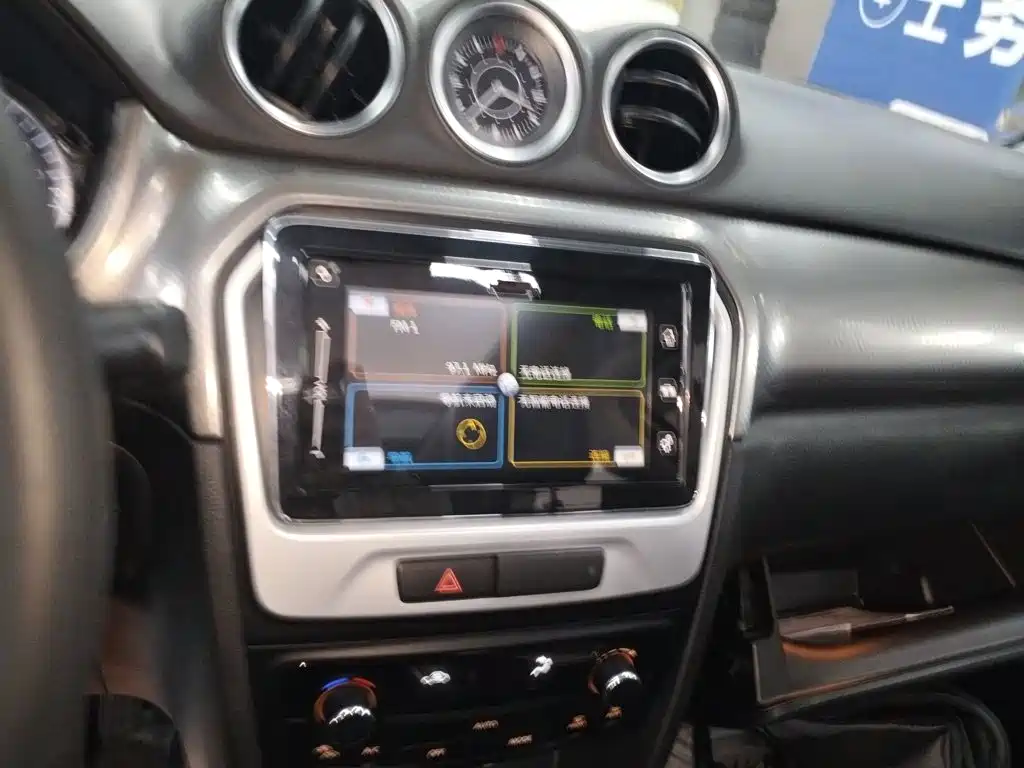 Suzuki Vitara — миниатюра 13