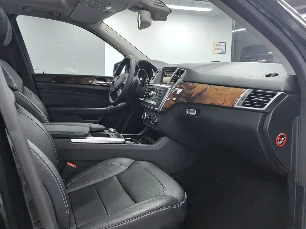 Mercedes-Benz M 2012 ML 350