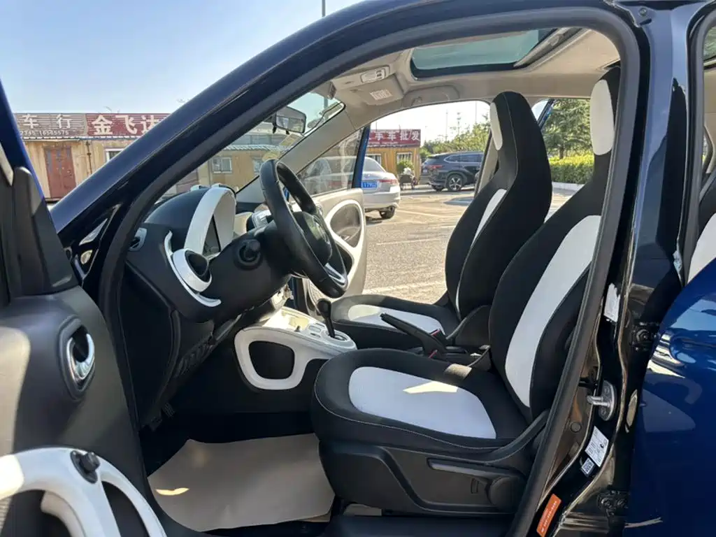 smart Smart Forfour — миниатюра 19