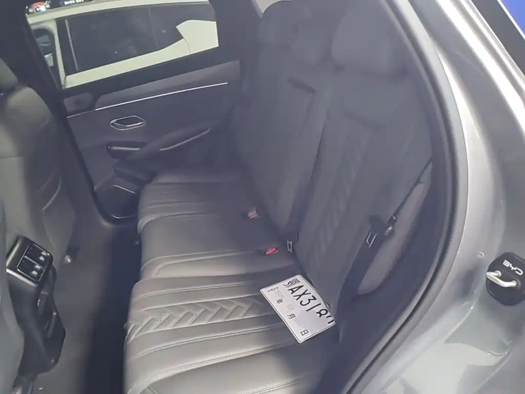 BYD L DM-i — миниатюра 17