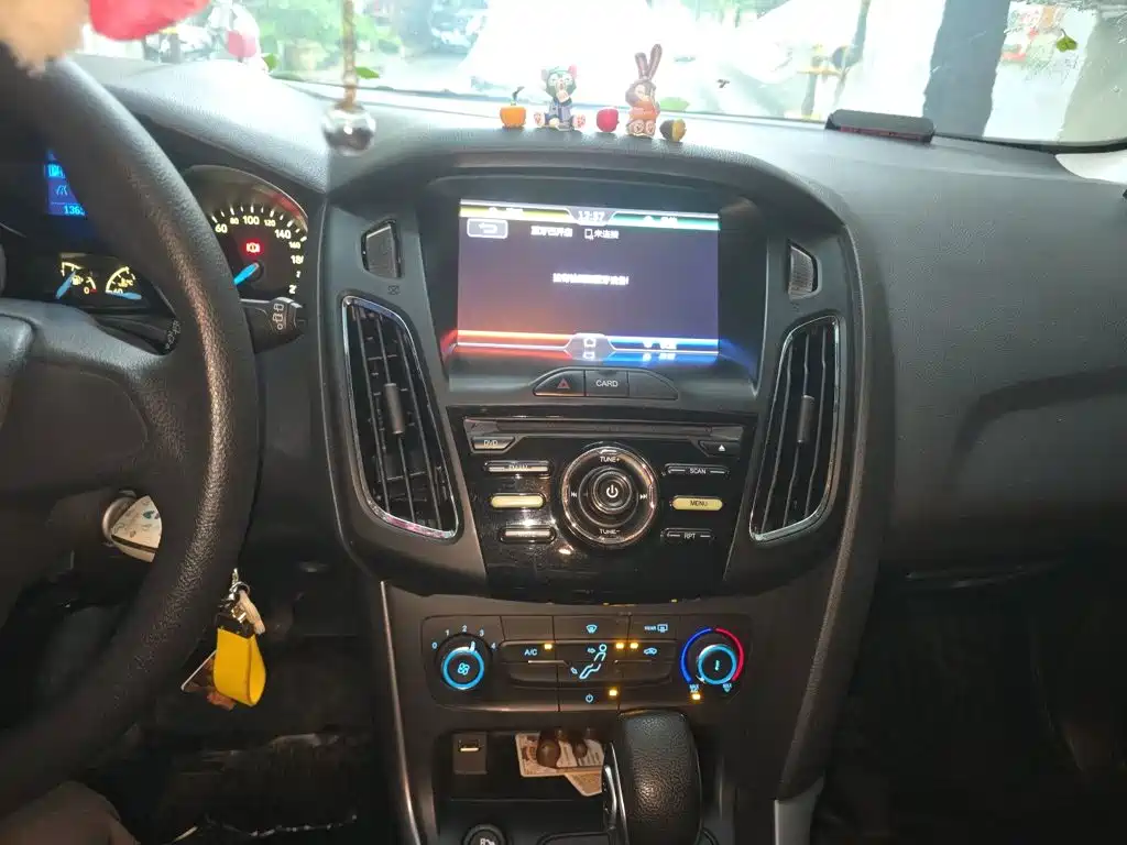 Ford Focus — миниатюра 14