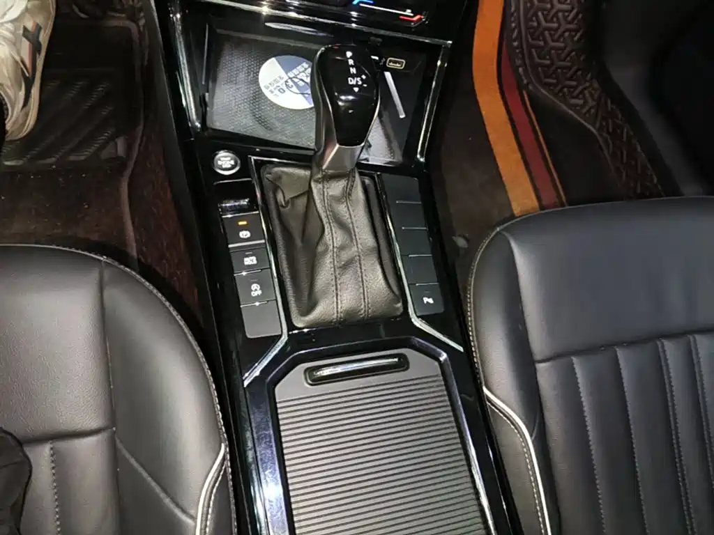 Volkswagen Passat — миниатюра 14