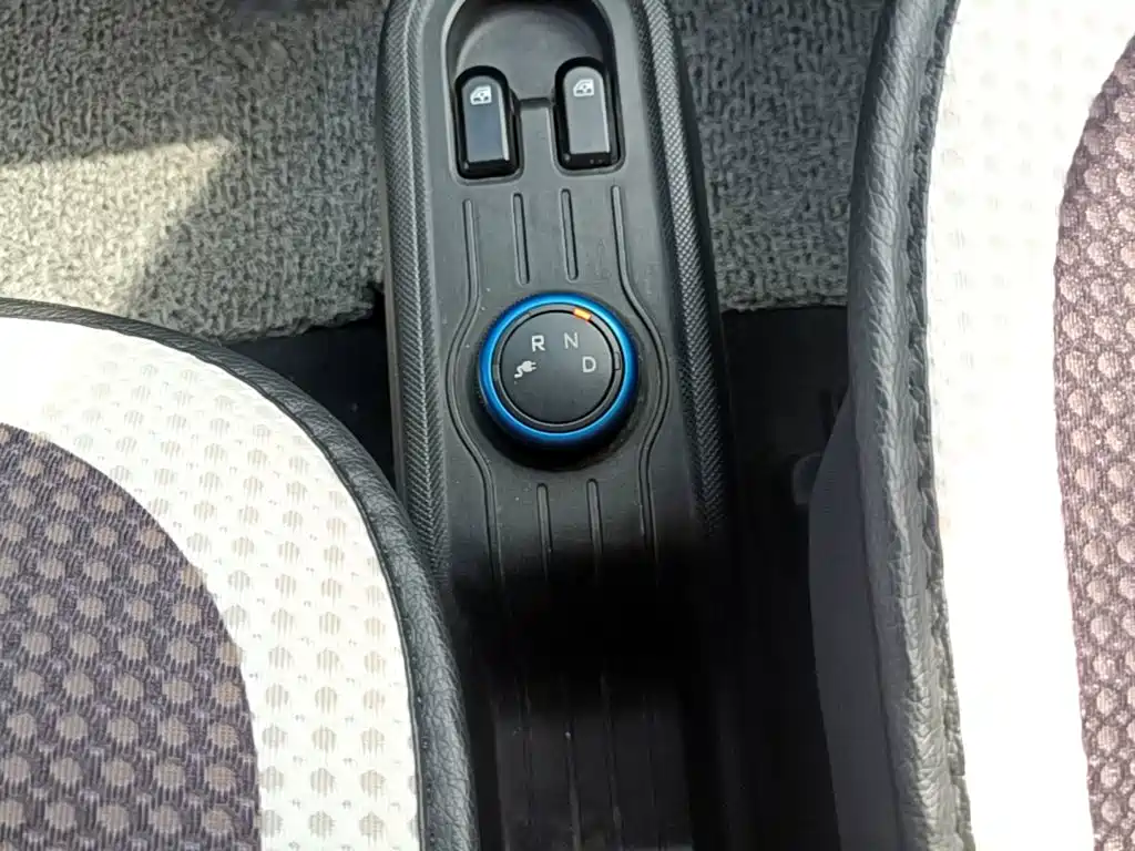 Wuling MINIEV — миниатюра 14