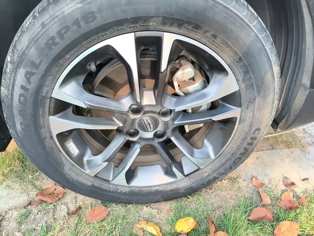 Geely Vision X3 — миниатюра 24