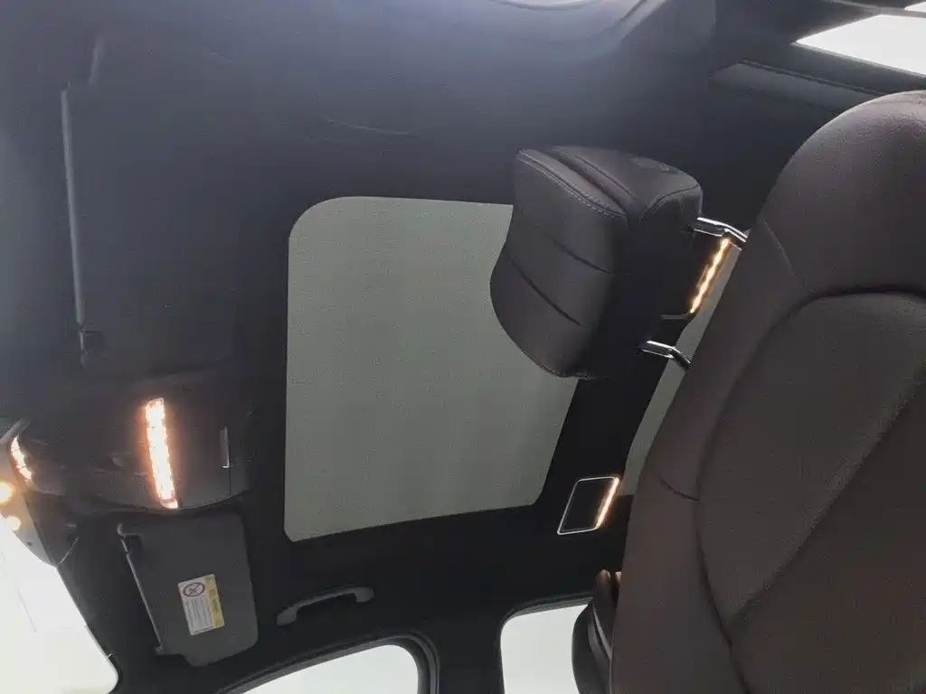 Mercedes-Benz GLC — миниатюра 14