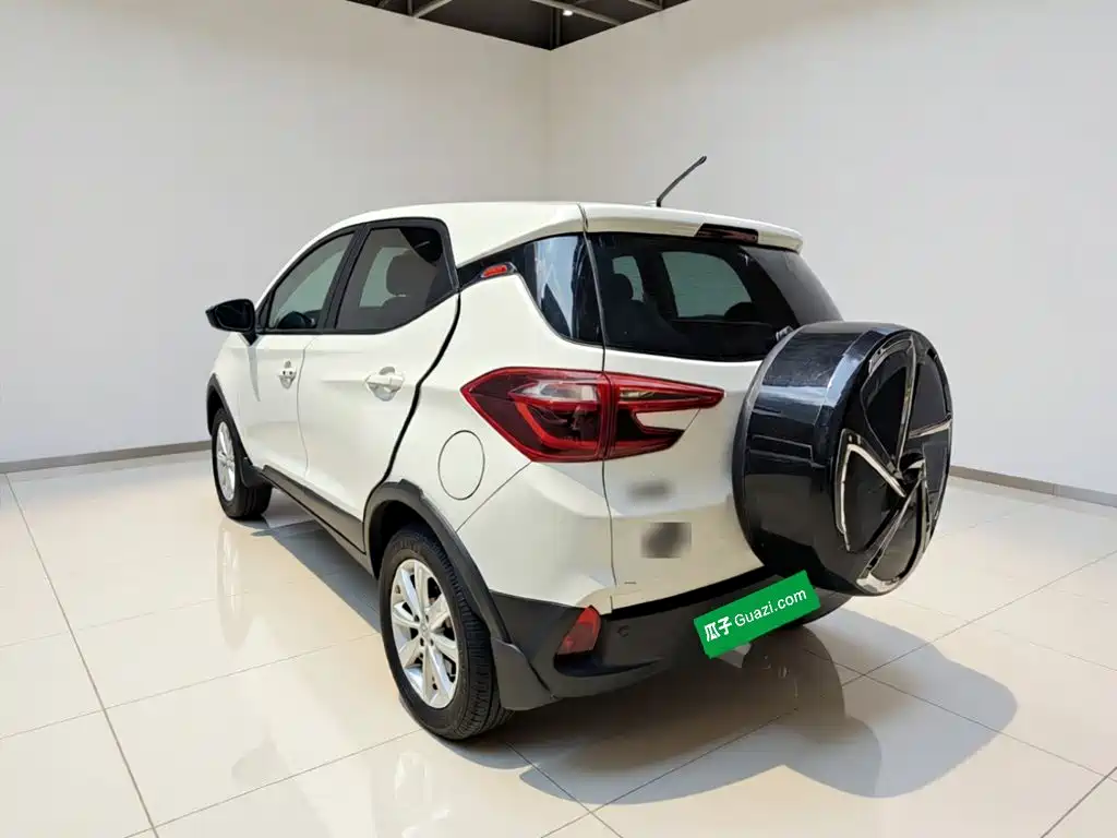 BYD Yuan — миниатюра 4