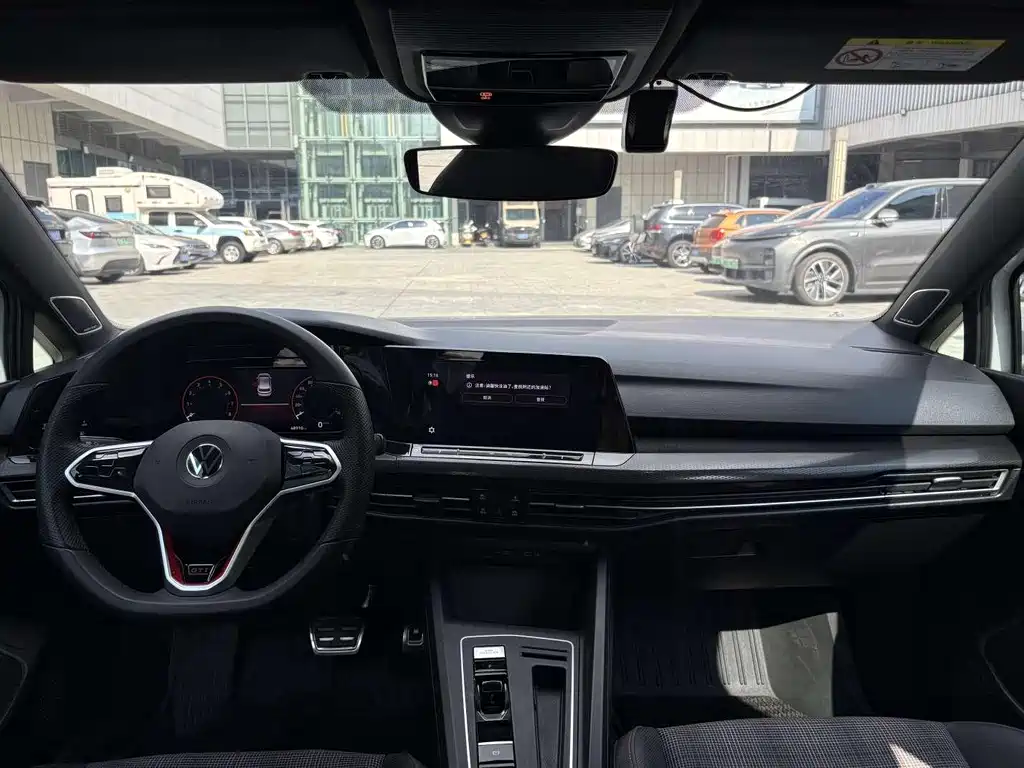Volkswagen Golf GTI — миниатюра 5