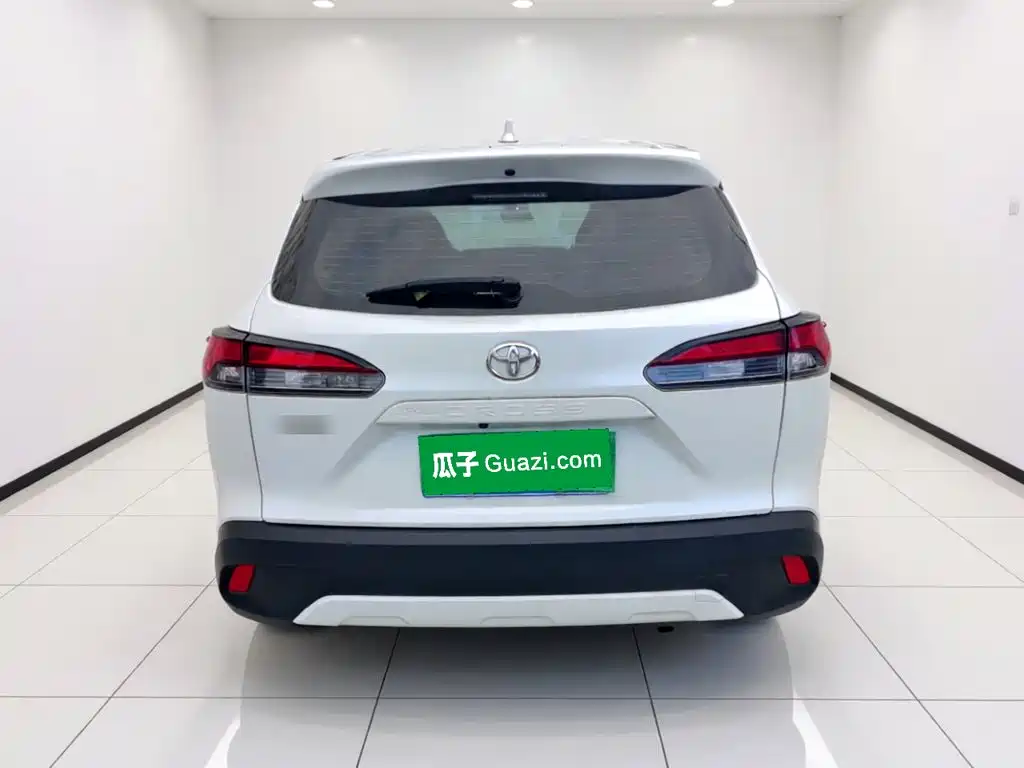 Toyota Corolla Cross — миниатюра 5