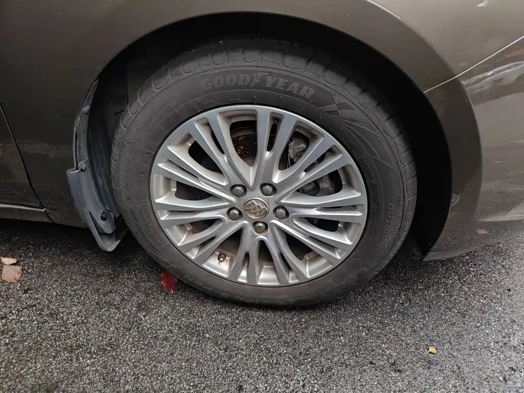 Buick Excelle — миниатюра 8