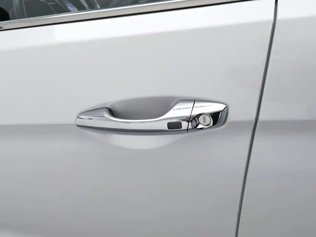 Hyundai Santa Fe — миниатюра 18