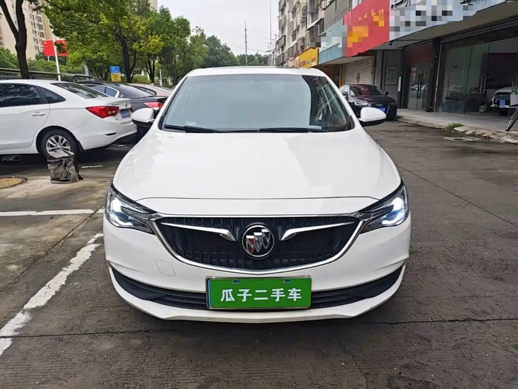 Buick Excelle — миниатюра 3