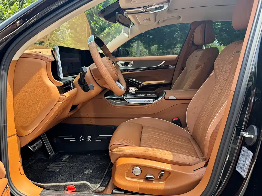 Hongqi H9 2024 2.0T Luxury