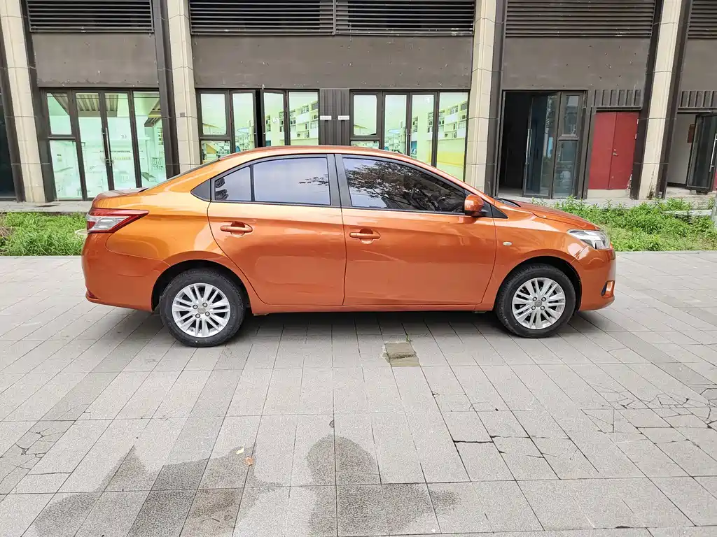 Toyota Vios — миниатюра 5