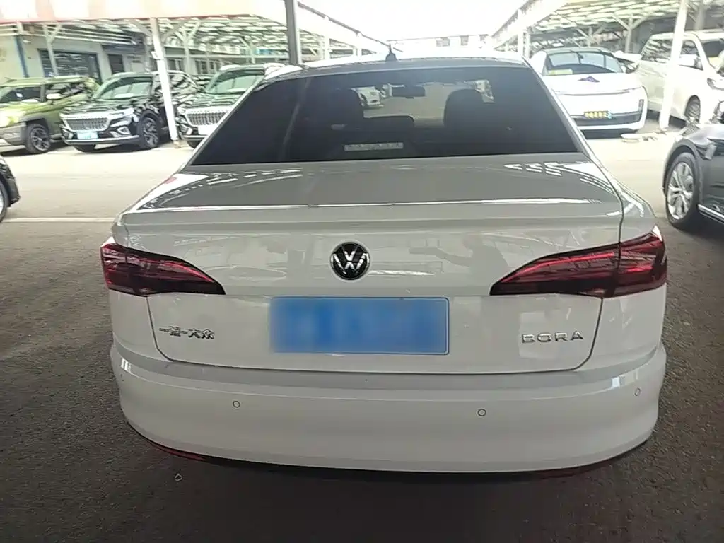 Volkswagen Bora — миниатюра 6