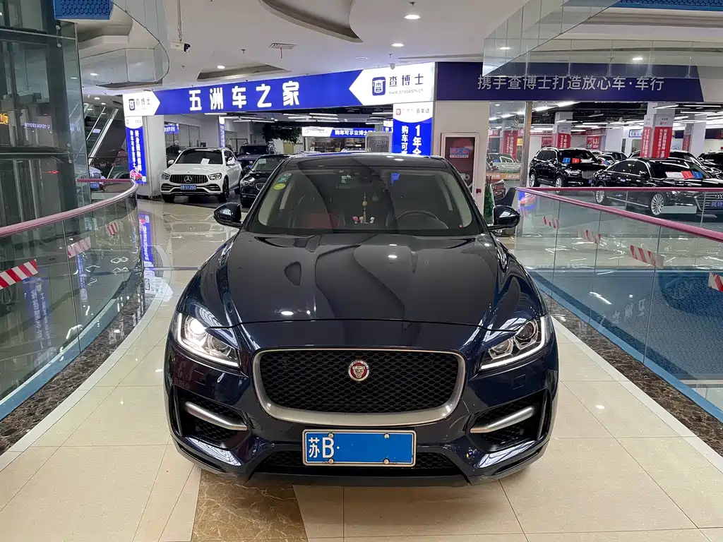 Jaguar F-PACE — миниатюра 2