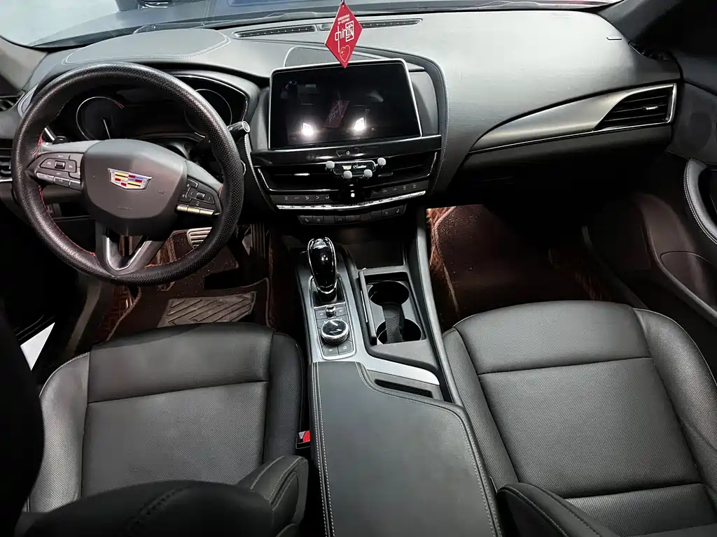 Cadillac CT5 — миниатюра 5