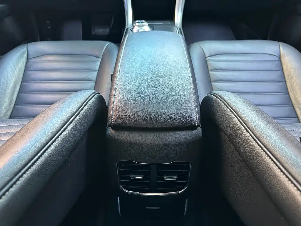 Ford Mondeo — миниатюра 22