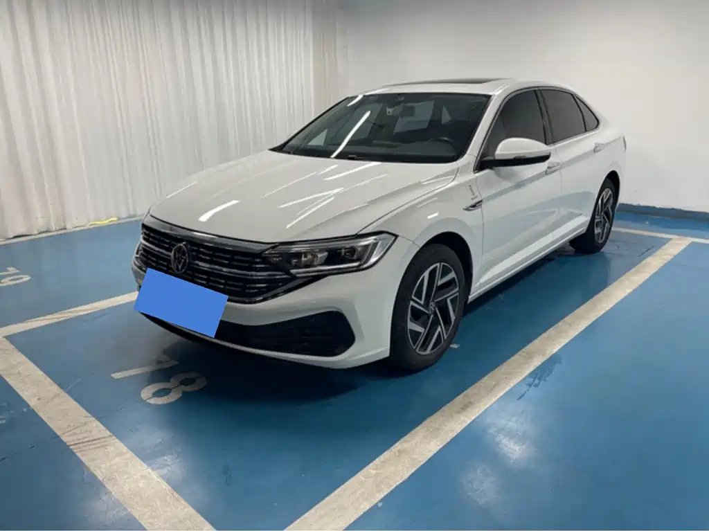 Купить Volkswagen Sagitar