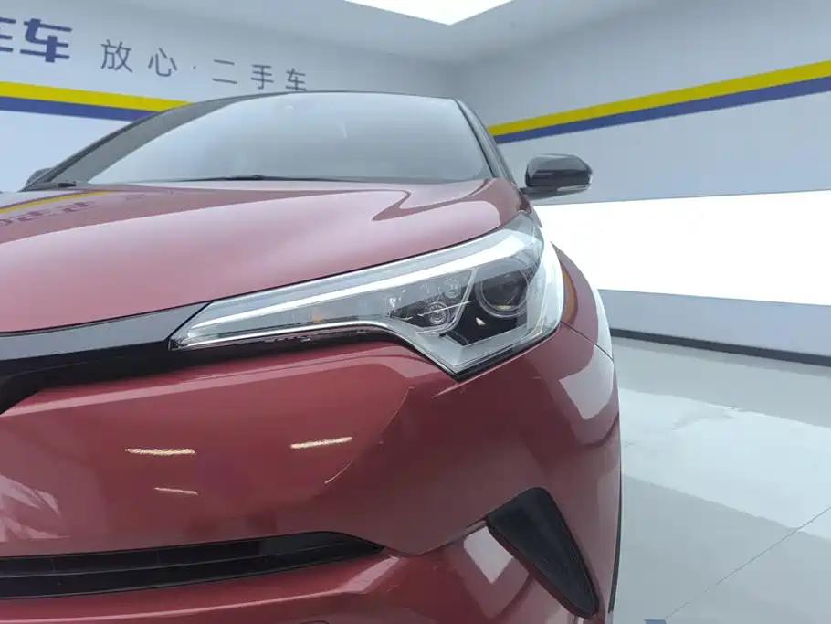 Toyota C-HR — миниатюра 5