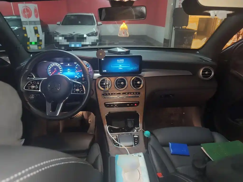 Mercedes-Benz GLC — миниатюра 10