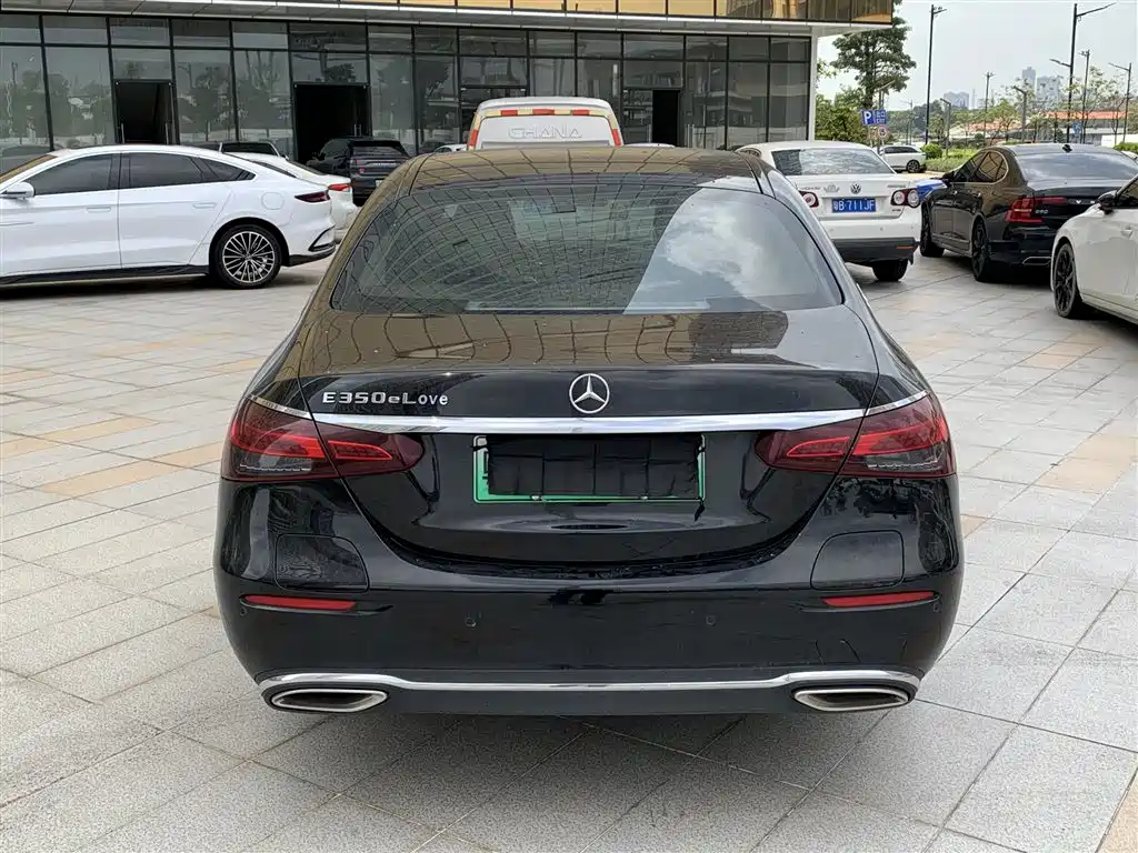 Mercedes-Benz E-Class New Energy — миниатюра 7