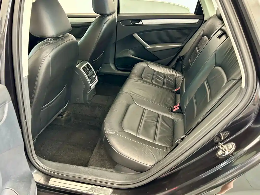 Volkswagen Passat — миниатюра 7
