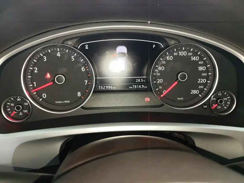 Volkswagen Touareg — миниатюра 8